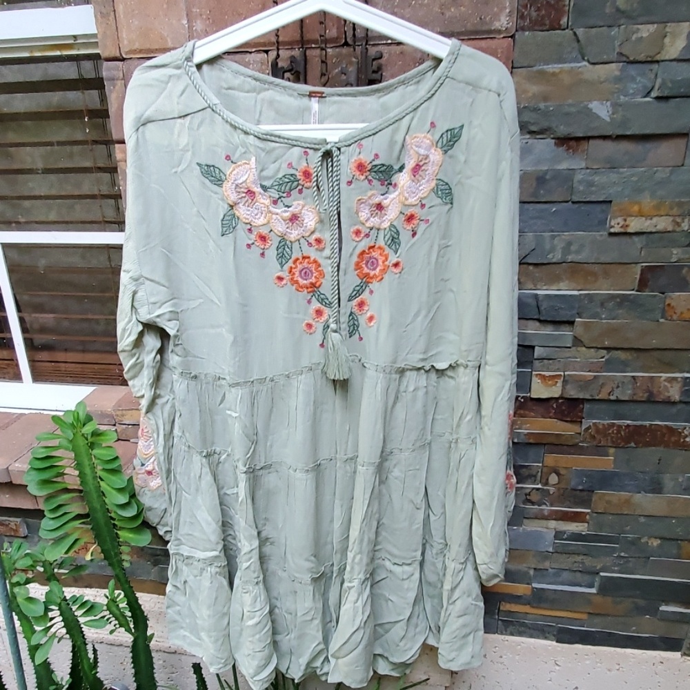Free people top